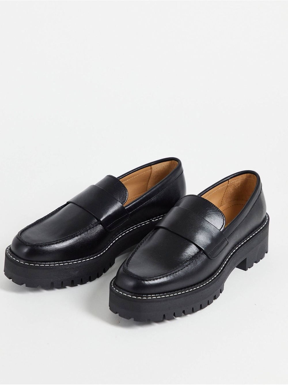 & Other Stories Leather Chunky Sole Loafer with Contrast Stitch in Black Size 36